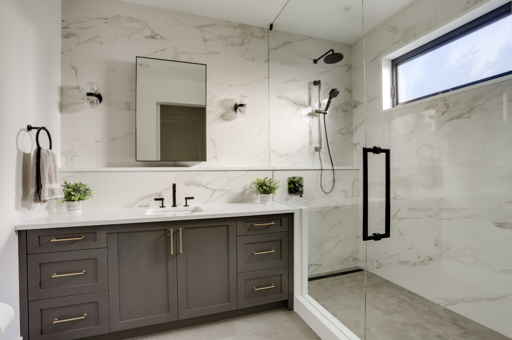 Island Glass & Mirror Vancouver Glass Shower Installation